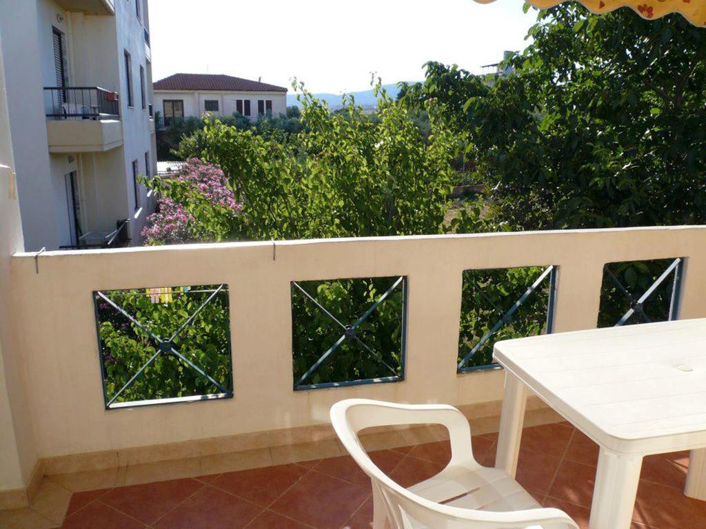 Hotelapart Filoxenia Alexandroupolis Rum bild